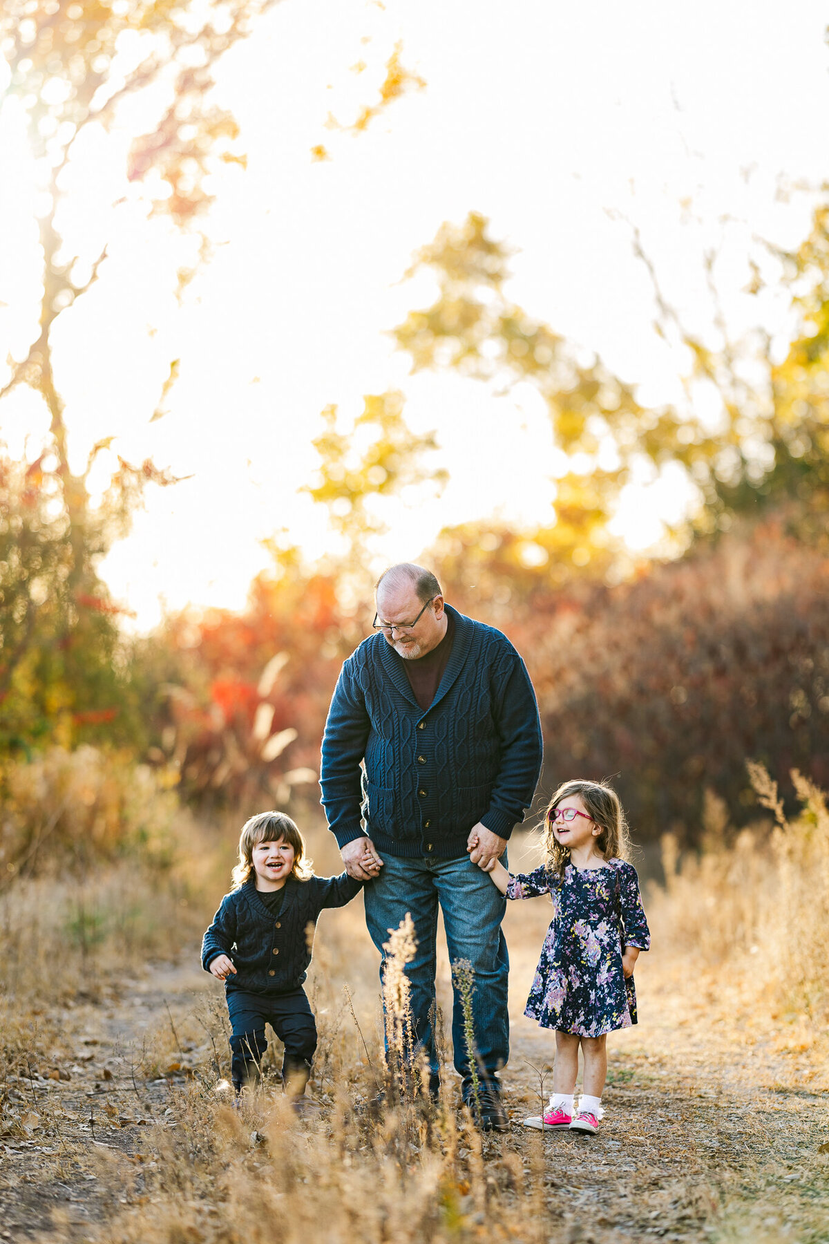 Golden hour fall family photography by Claire Katan Creative in Omaha.