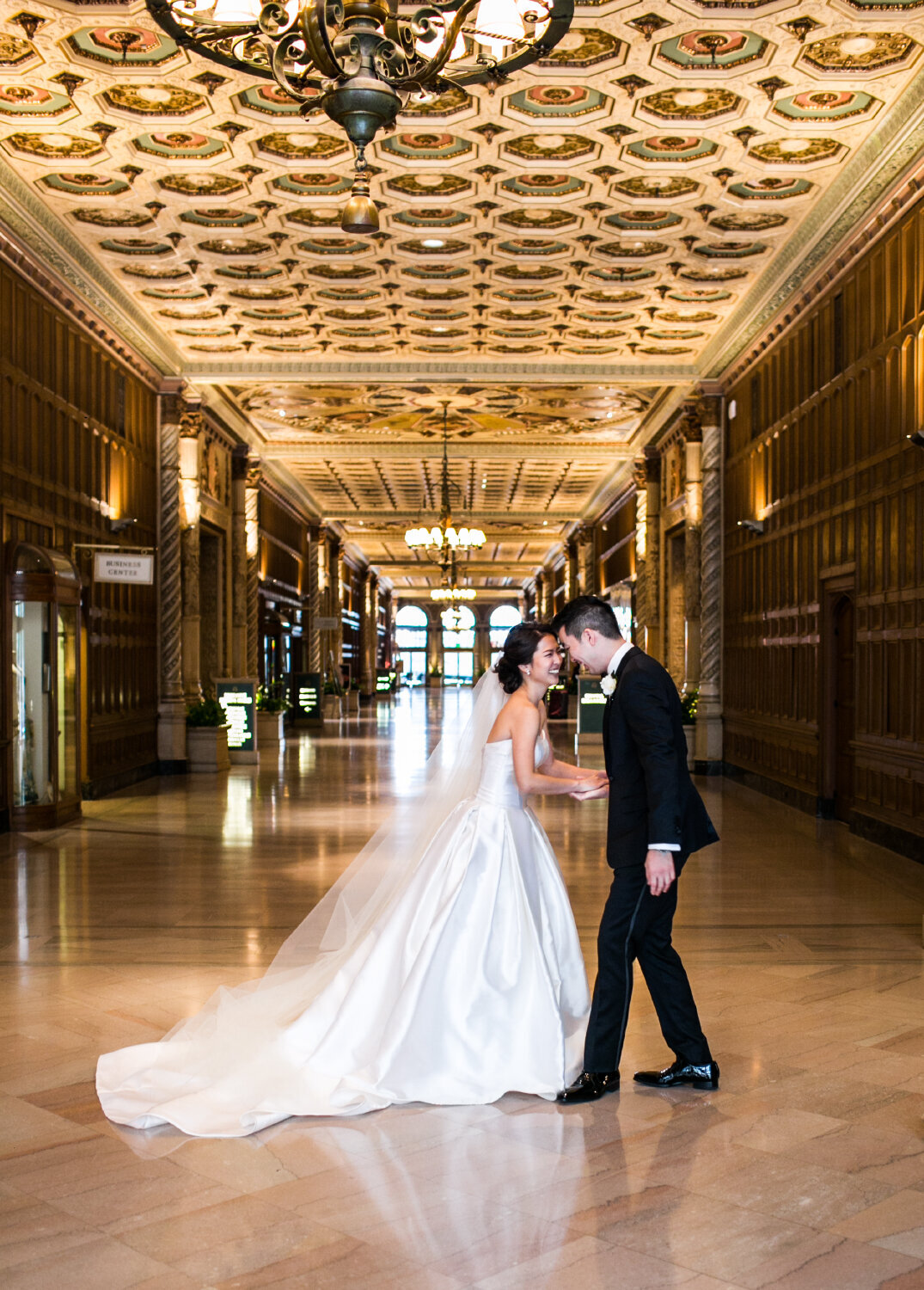 Biltmore Hotel Los Angeles Wedding. Photographer Samuel Lippke Studios019