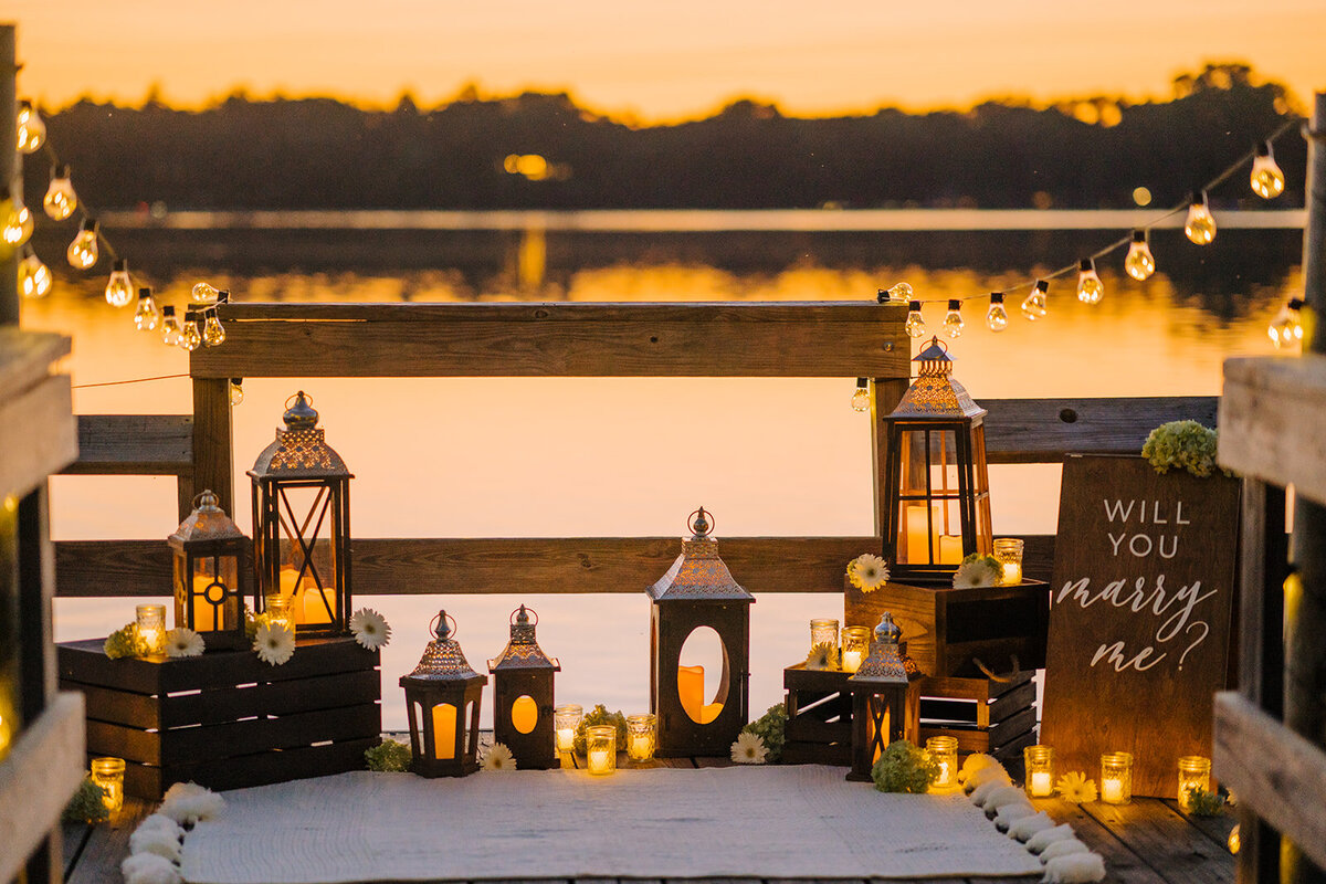 lakeside-lantern-proposal