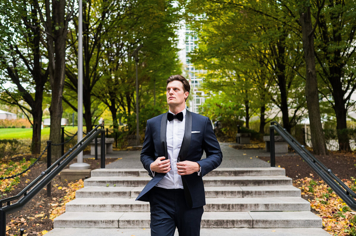 groom portraits cool pittsburgh