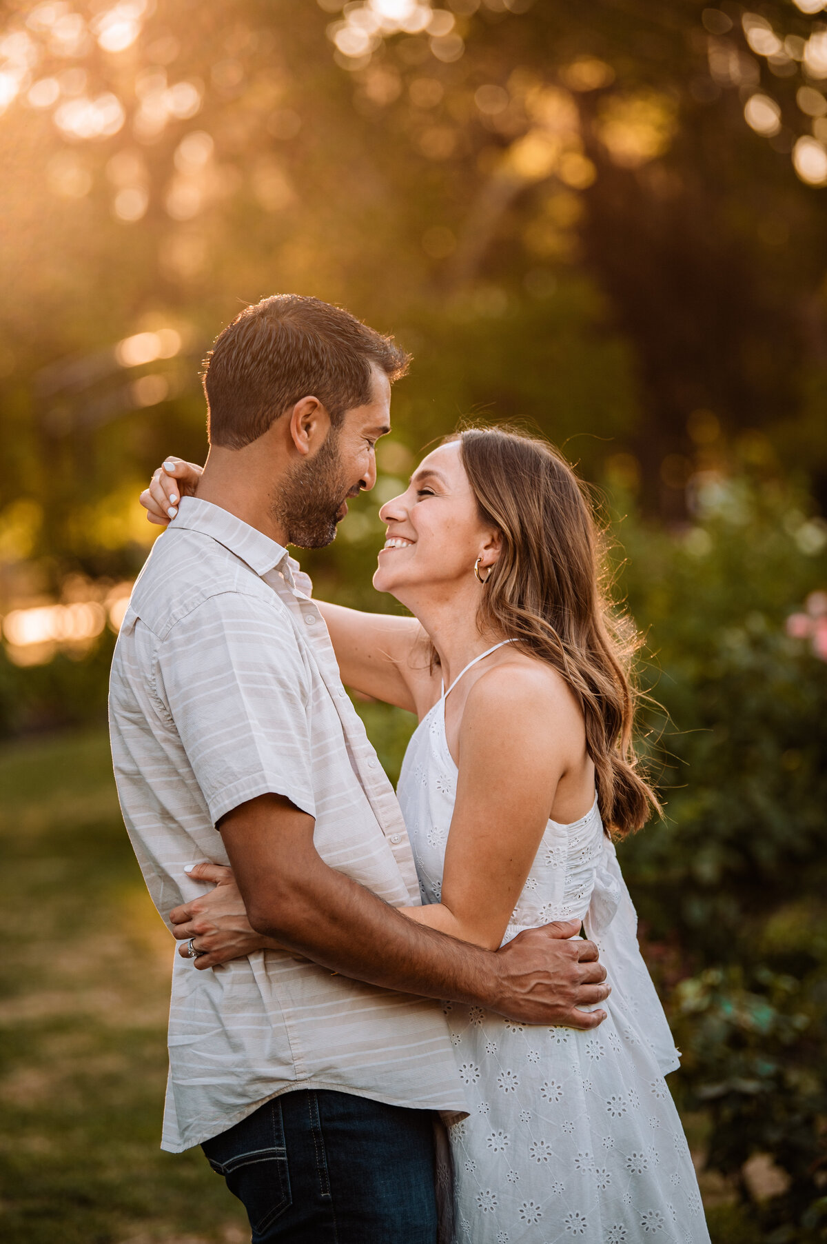 Gold River Couple Photographer