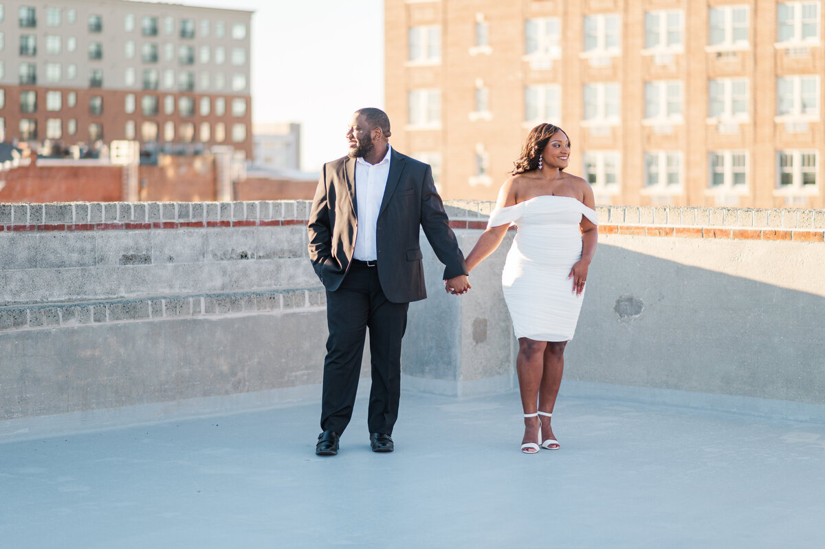 downtown-wilmington-nc-engagement-photos-19