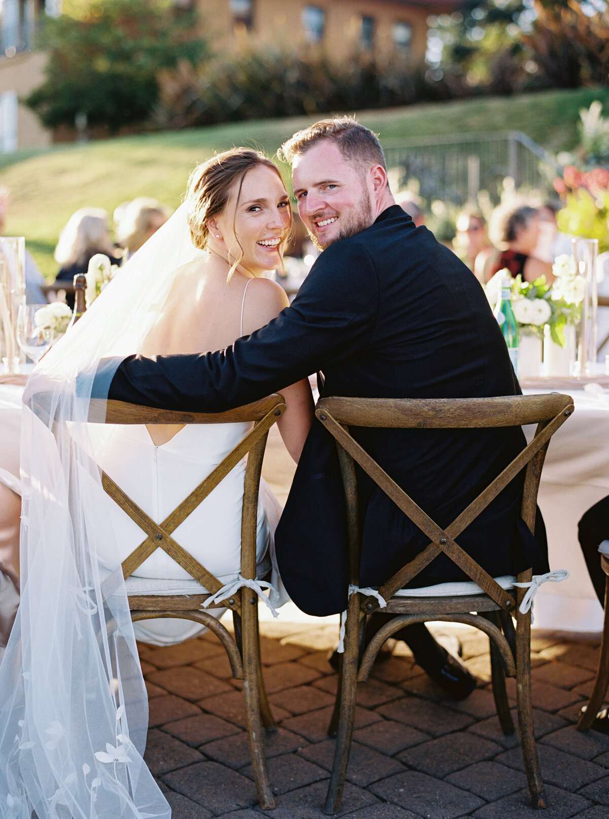 wedding-at-black-walnut-inn-and-vineyard-photography-by-the-tenneys-44