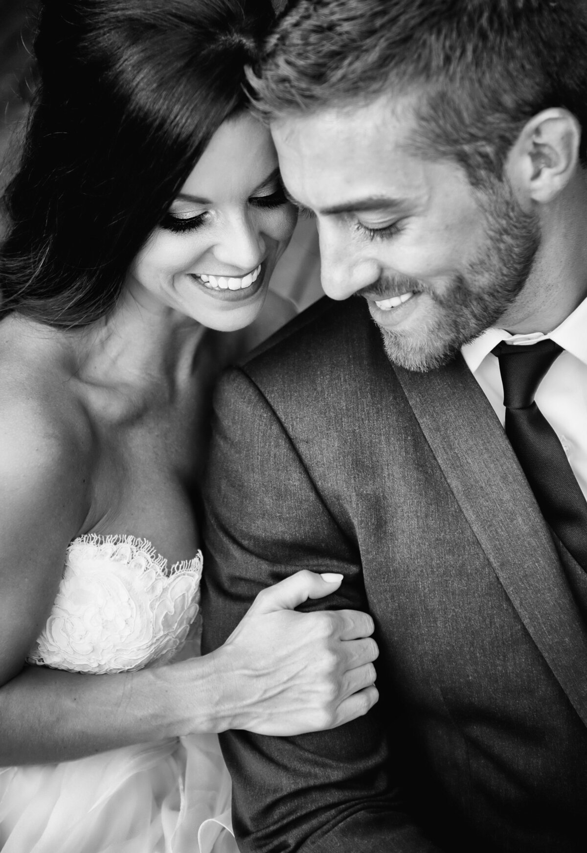 Wedding Photographer in London Ontario | One12 Photography20