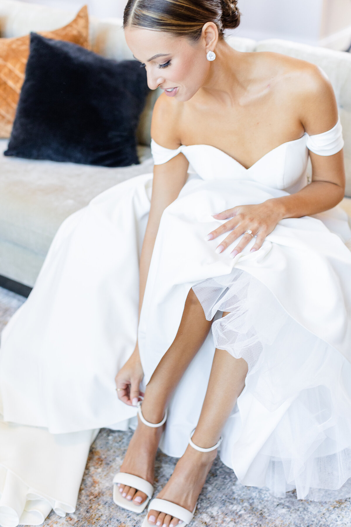 St. Louis four Seasons Wedding photographer