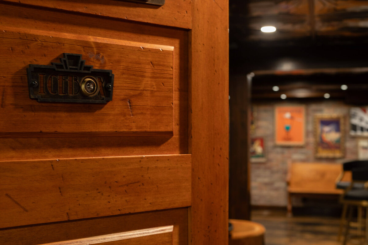 wood door closeup