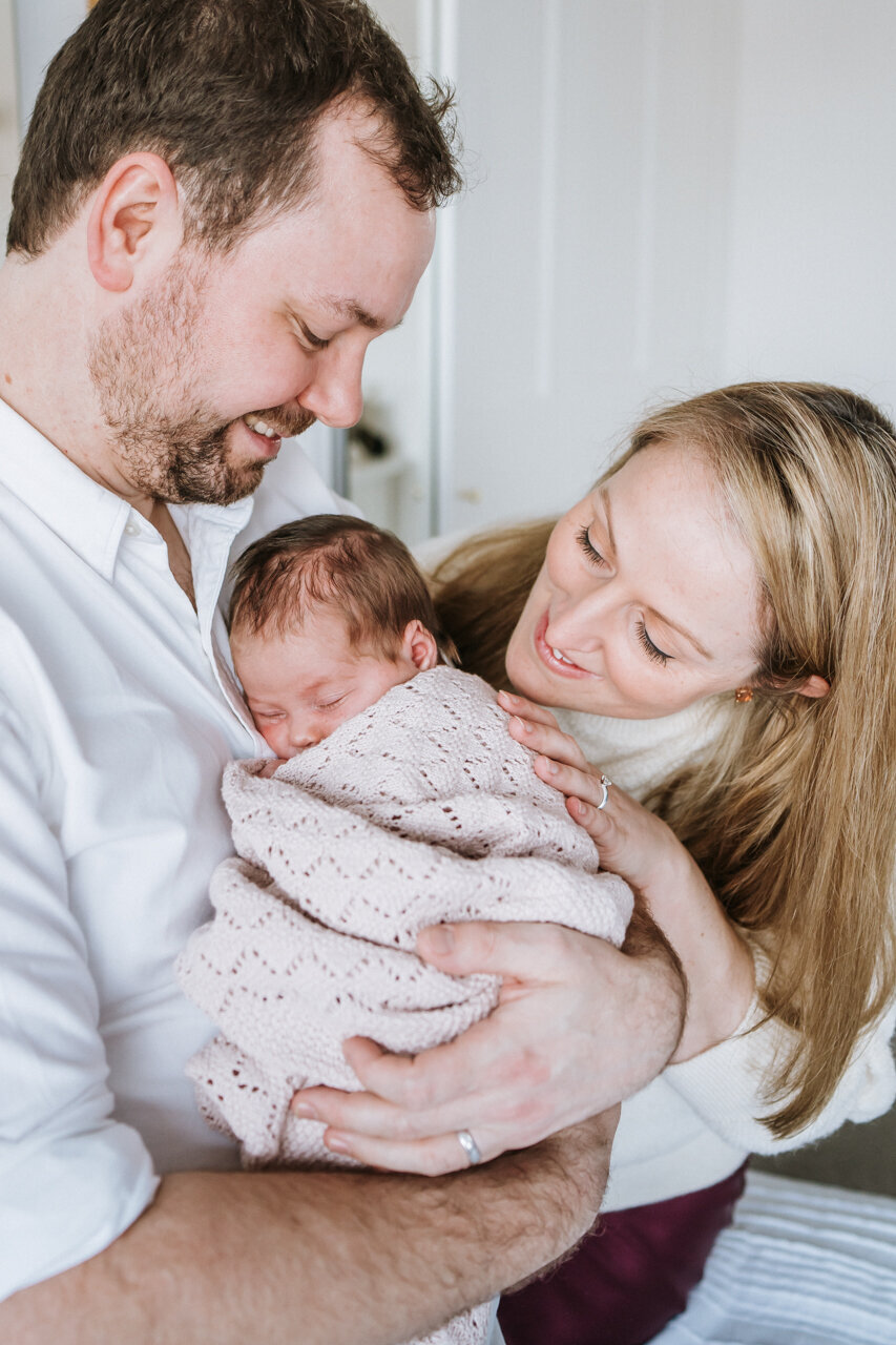 newborn-birth-photographer-doula-buckinghamshire-15