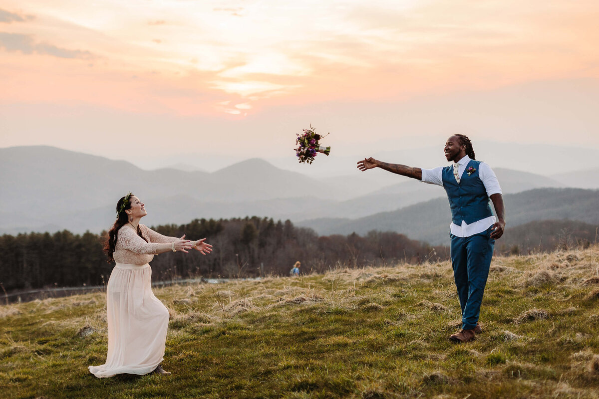 Max-Patch-Sunset-Mountain-Elopement-126