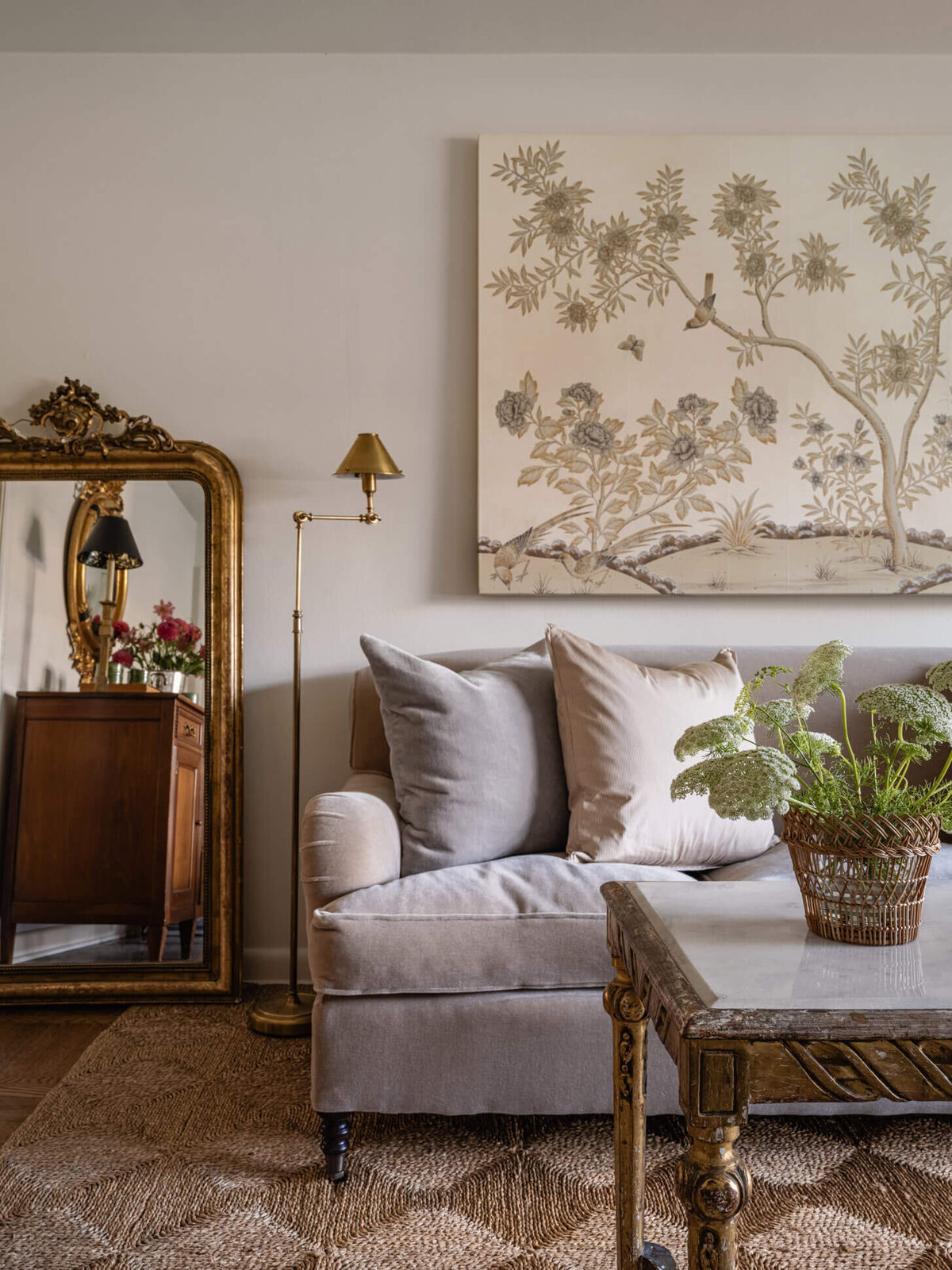 antique-gold-mirror-gray-sofa-gilded-table