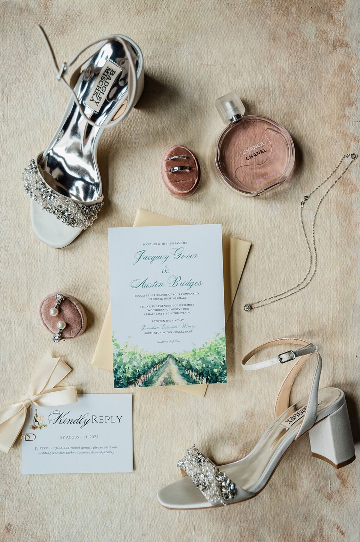 jonathan-edwards-winery-wedding-margit-anne-photography-05