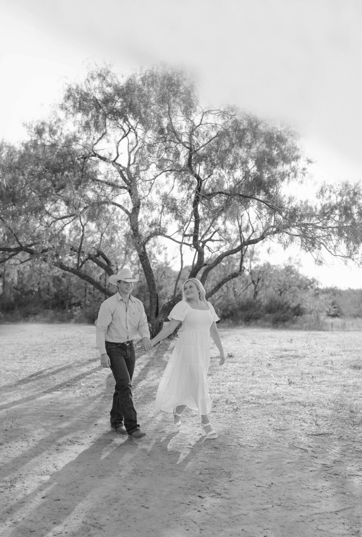 black and white engagement photo of texas wedding couple