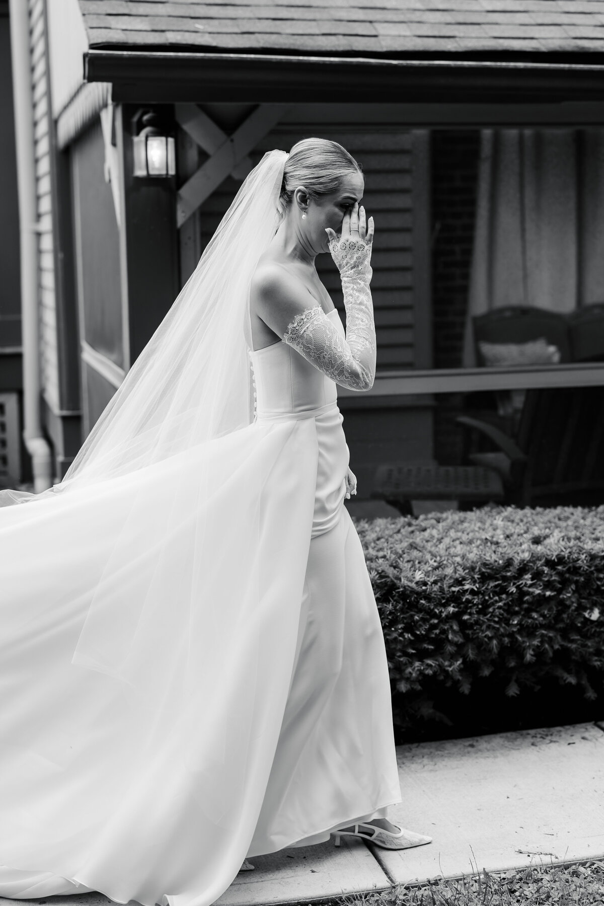kasia-sickau-photography-wedding-photographer-hannah-and-TJ-the-grand-ballroom-covington-ky-161