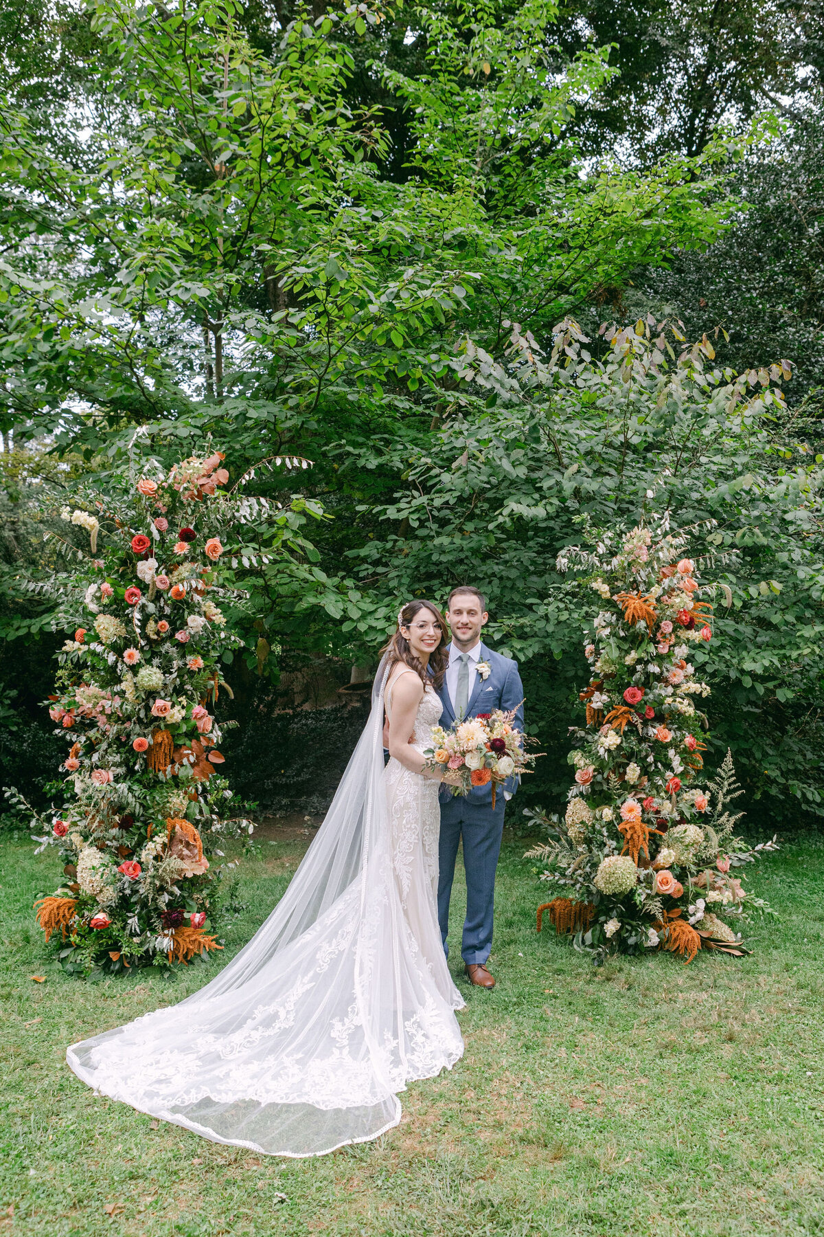 MikitshWedding_SCP-696