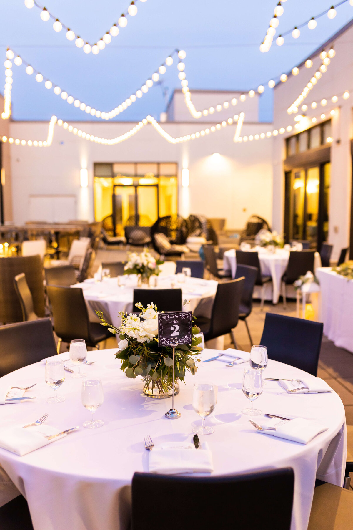 Wedding reception tables at The Aertson hotel, Nashville