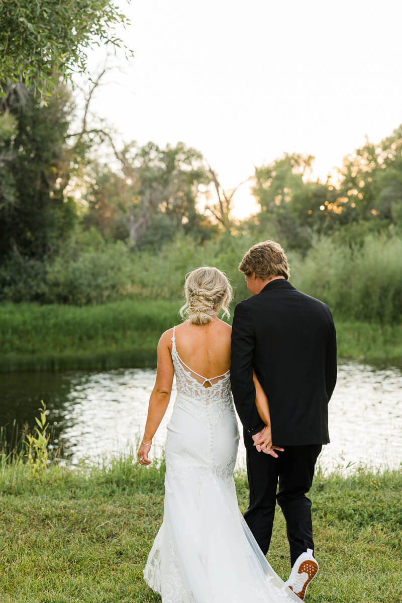 saratoga-wyoming-wedding-venue-greenwoods_7