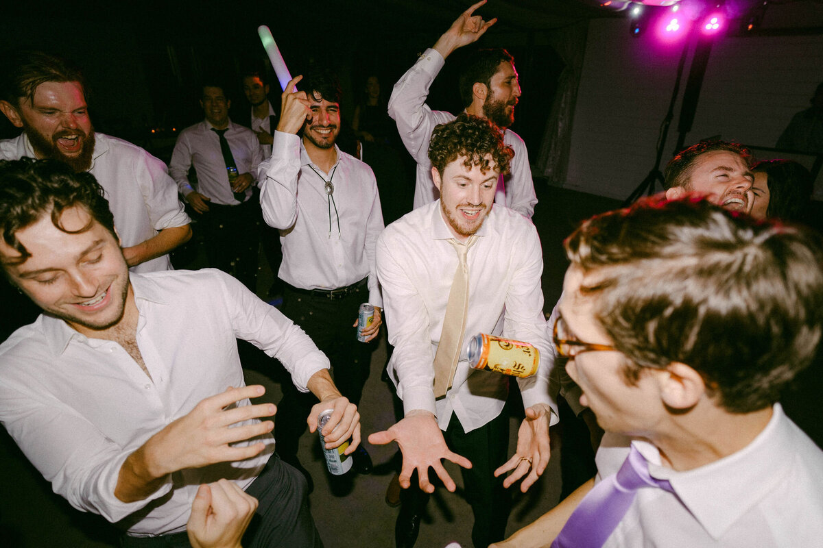 Lindsey&AlexWeddingPhotos_Film_AustinWeddingPhotographer_HereafterFilms_-121