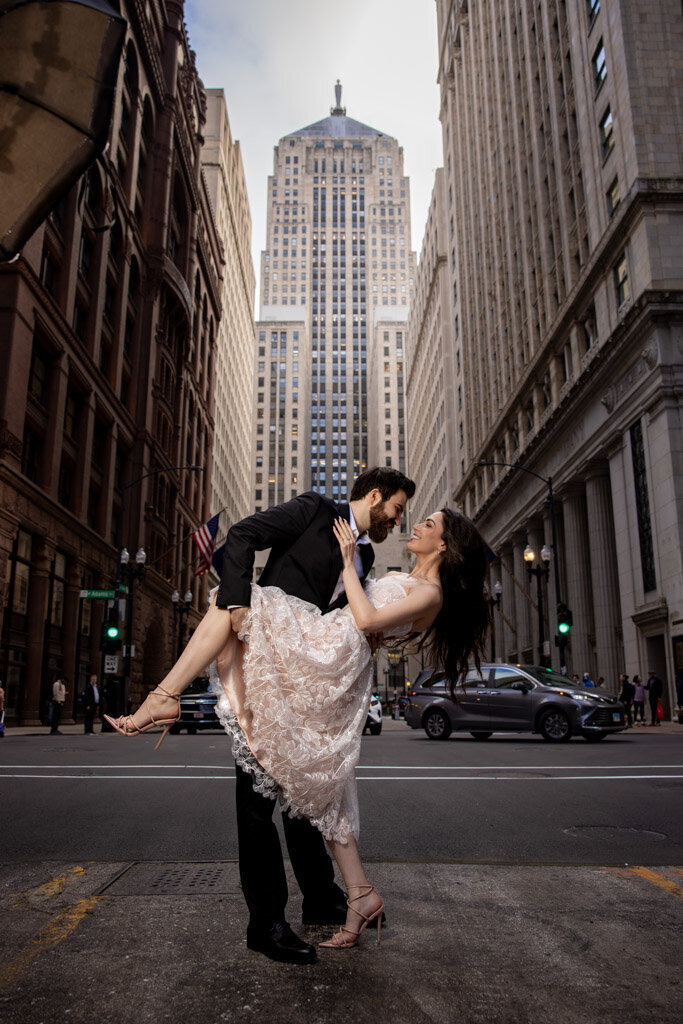 11-Chicago-Engagement-Session-2023