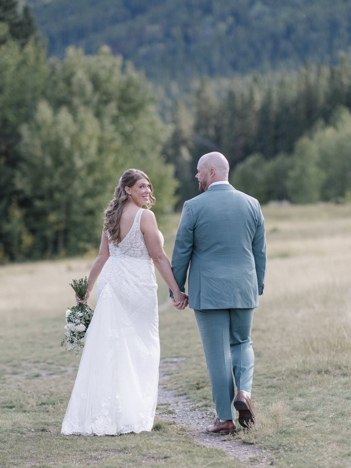 Timeless Tales Creatives - Documentary Wedding Photographers Canmore (10)