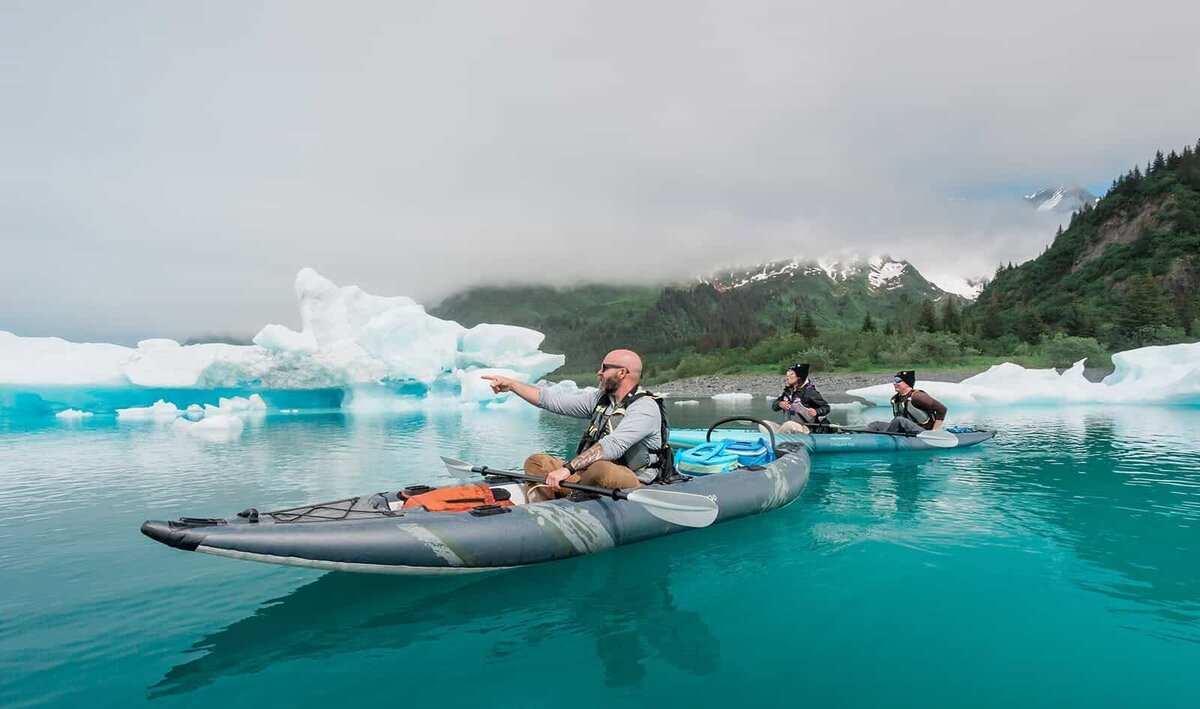 Luxury-Multi-Day-Alaska-Elopement-glacier-iceberg-lake-kayaking-guided-activities-6