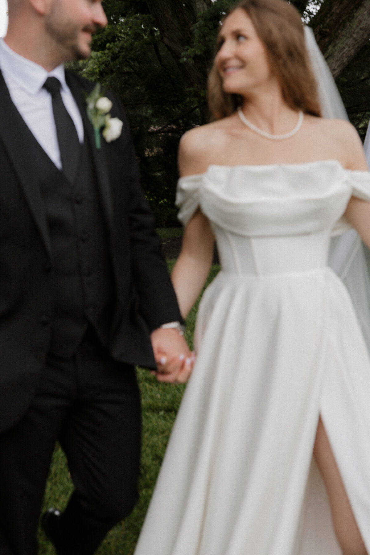 Indianapolis candid wedding photography bride and groom