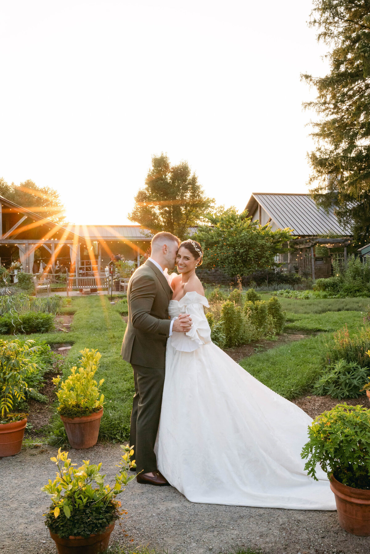 515-Langdon-Hall-Cambridge-Ontario-Canada-Serena-Vince-Wedding-36