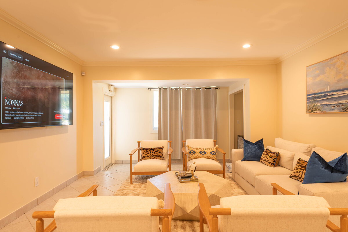 Living room (1)