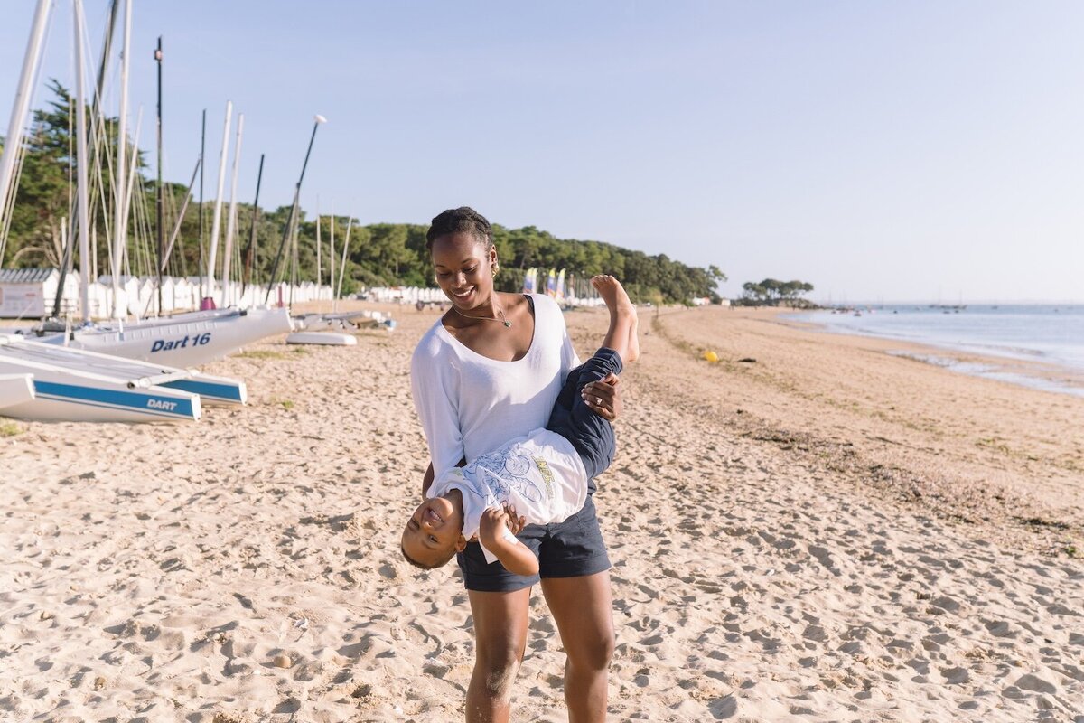 seance-lifestyle-plage-noirmoutier-vendee-1