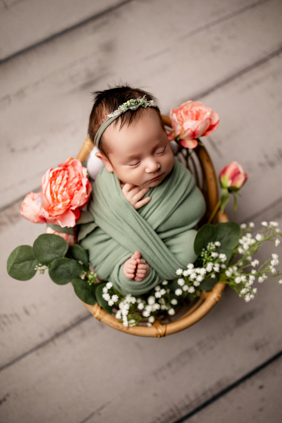 NW Arkansas newborn portrait studio, get newborn photos taken near me, NWA baby photographer