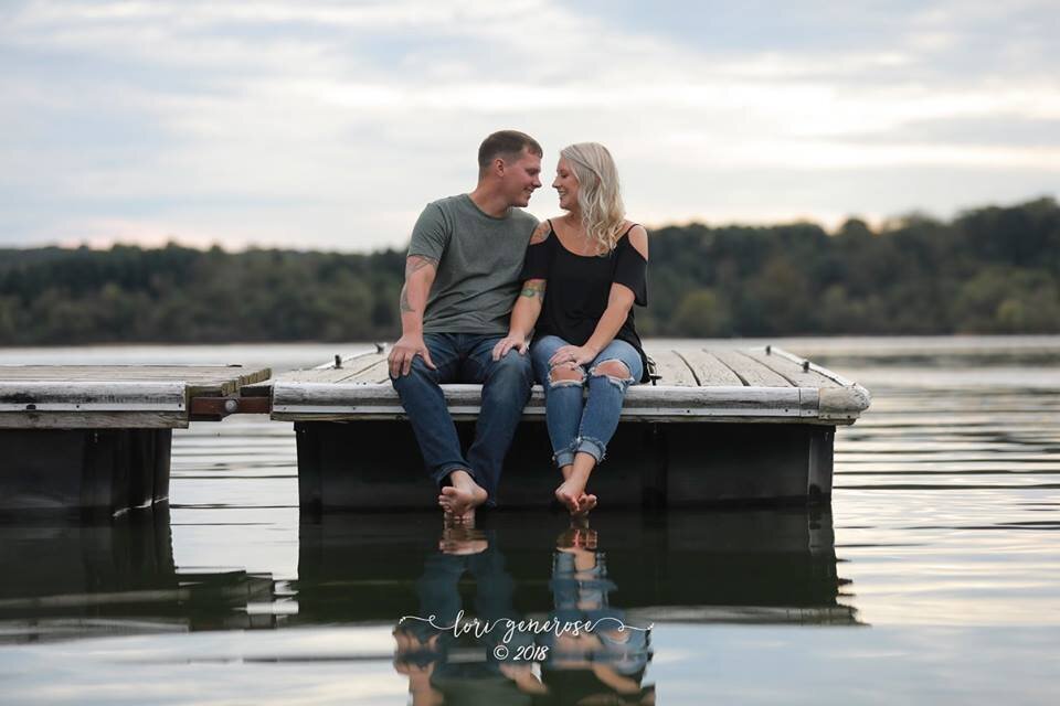 lehigh-valley-photographer-lori-generose-lg-photography-engagement-nazareth-pa