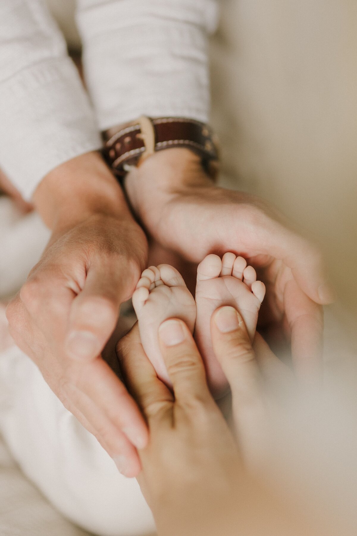 Newbornshooting Newbornfotograf Salzburg Stadt zuhause Homestory Newbornfotoshooting Babyfotoshooting