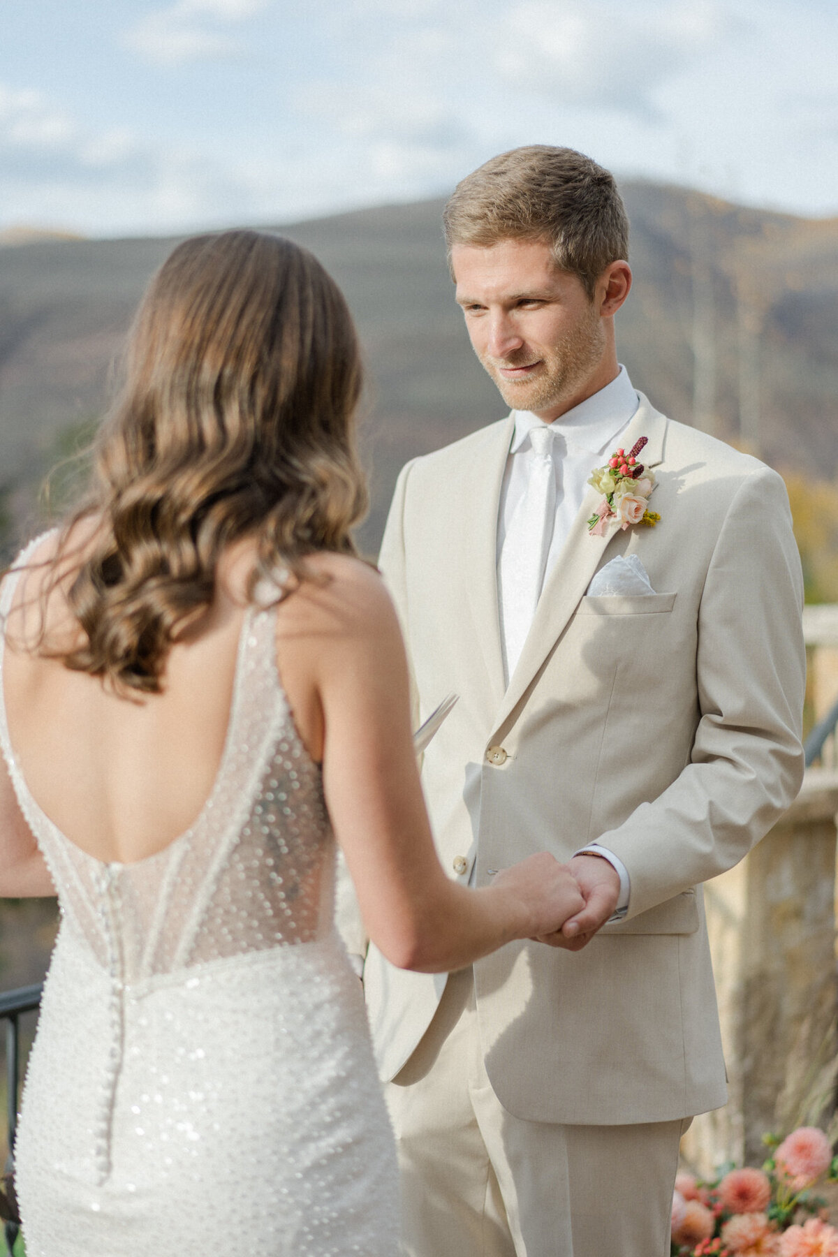 Beaver_Creek_Intimate_Wedding_MaryAnnCraddockPhotography_0053