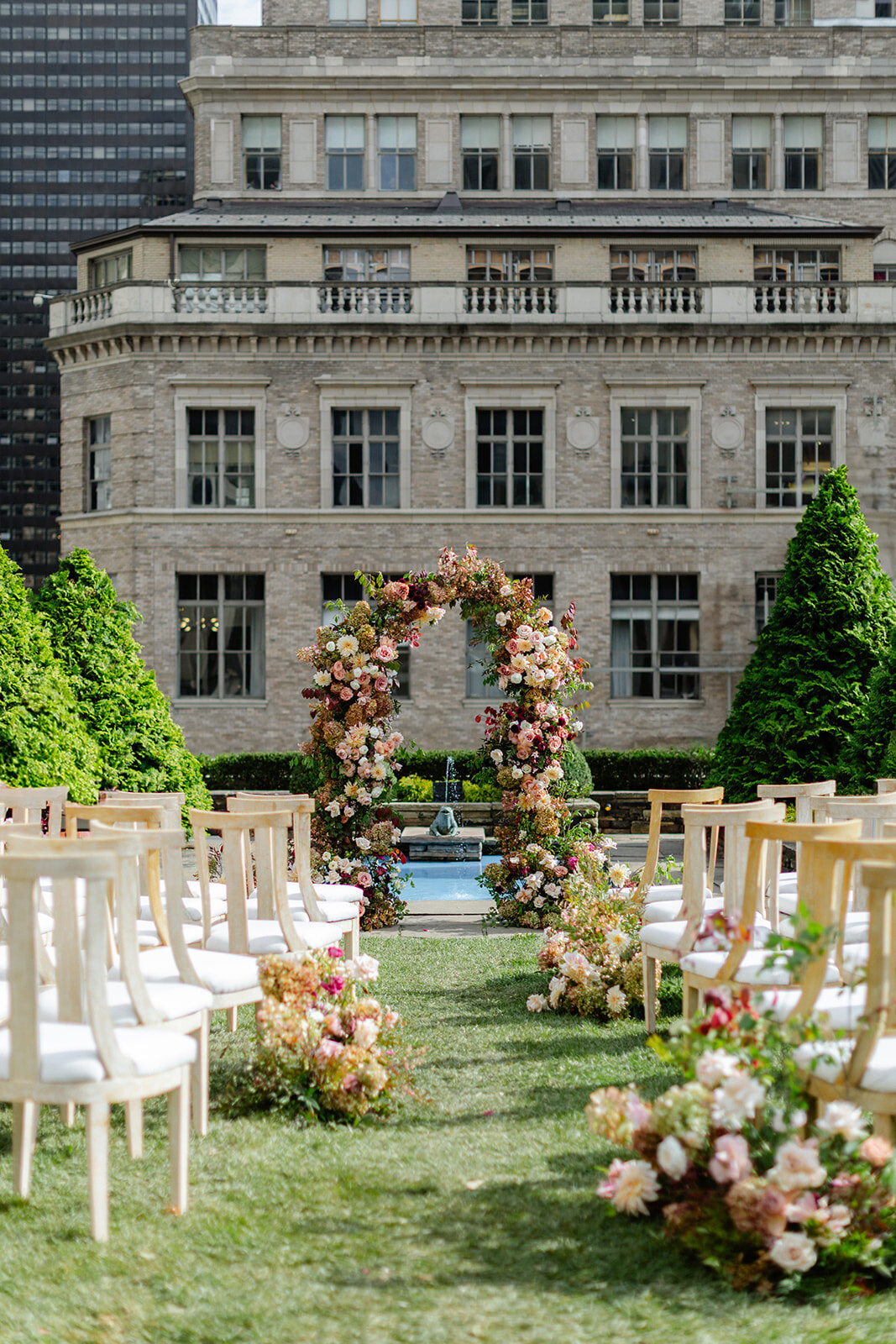 A beautiful, rooftop wedding at 620 Loft & Garden photographed by Lorin Kelly