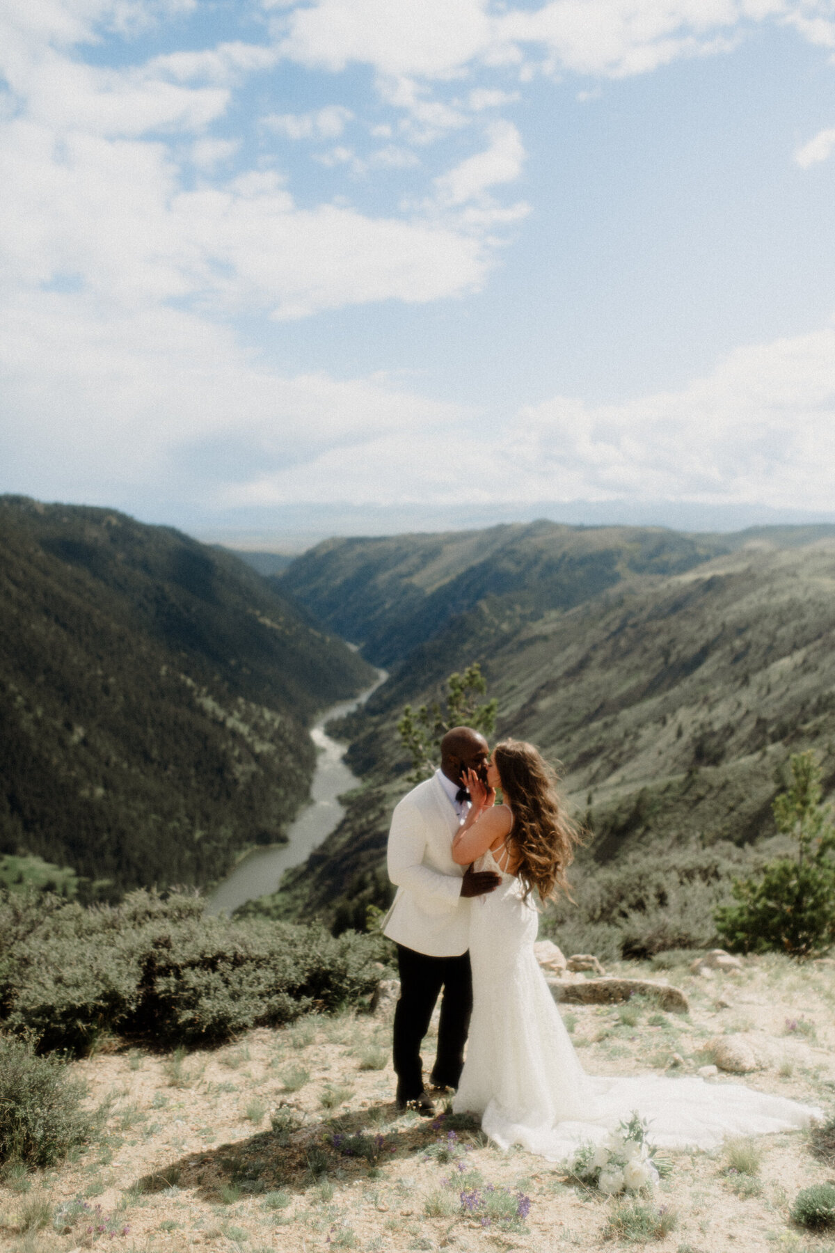 119 Montana helicopter wedding_Bozeman elopement photographer_Adventure elopement_Kelsey & RJ-8186