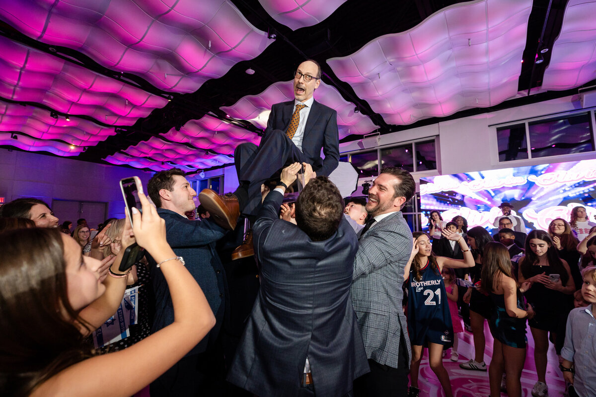 Current_At_Chelsea_Piers-Bat_Mitzvah-Olivia-1345