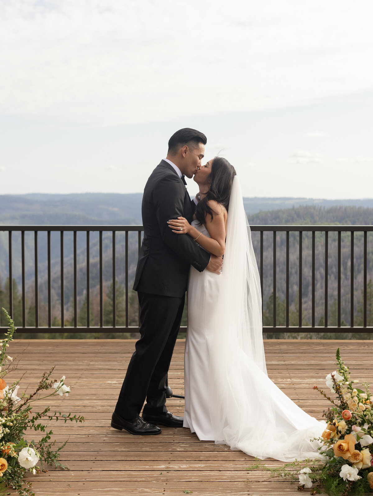 CAITLIN+CALVIN-LI-581