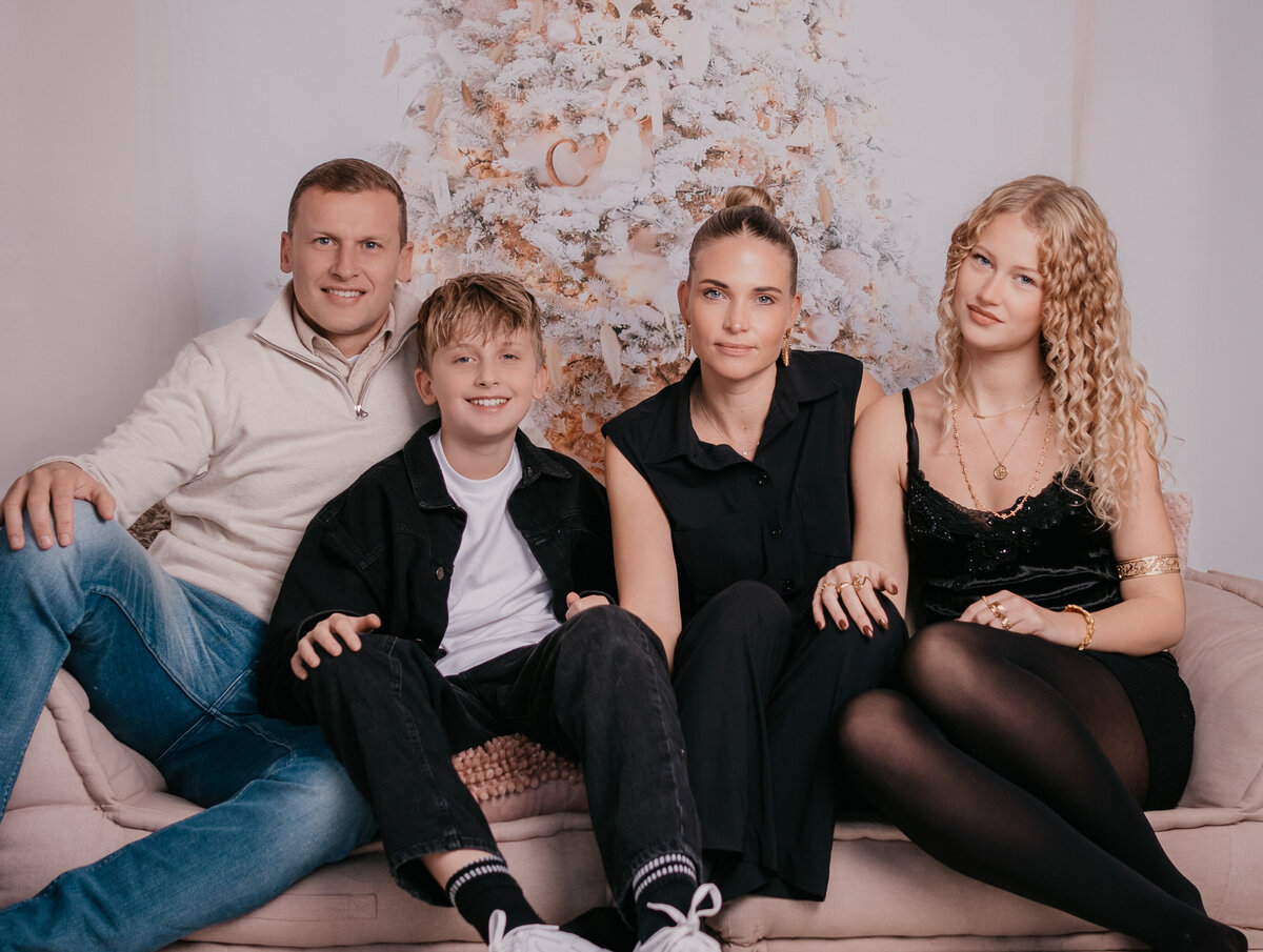 Kerstshoot met gezin-kerstboom-amsterdam-leukfotografie-3