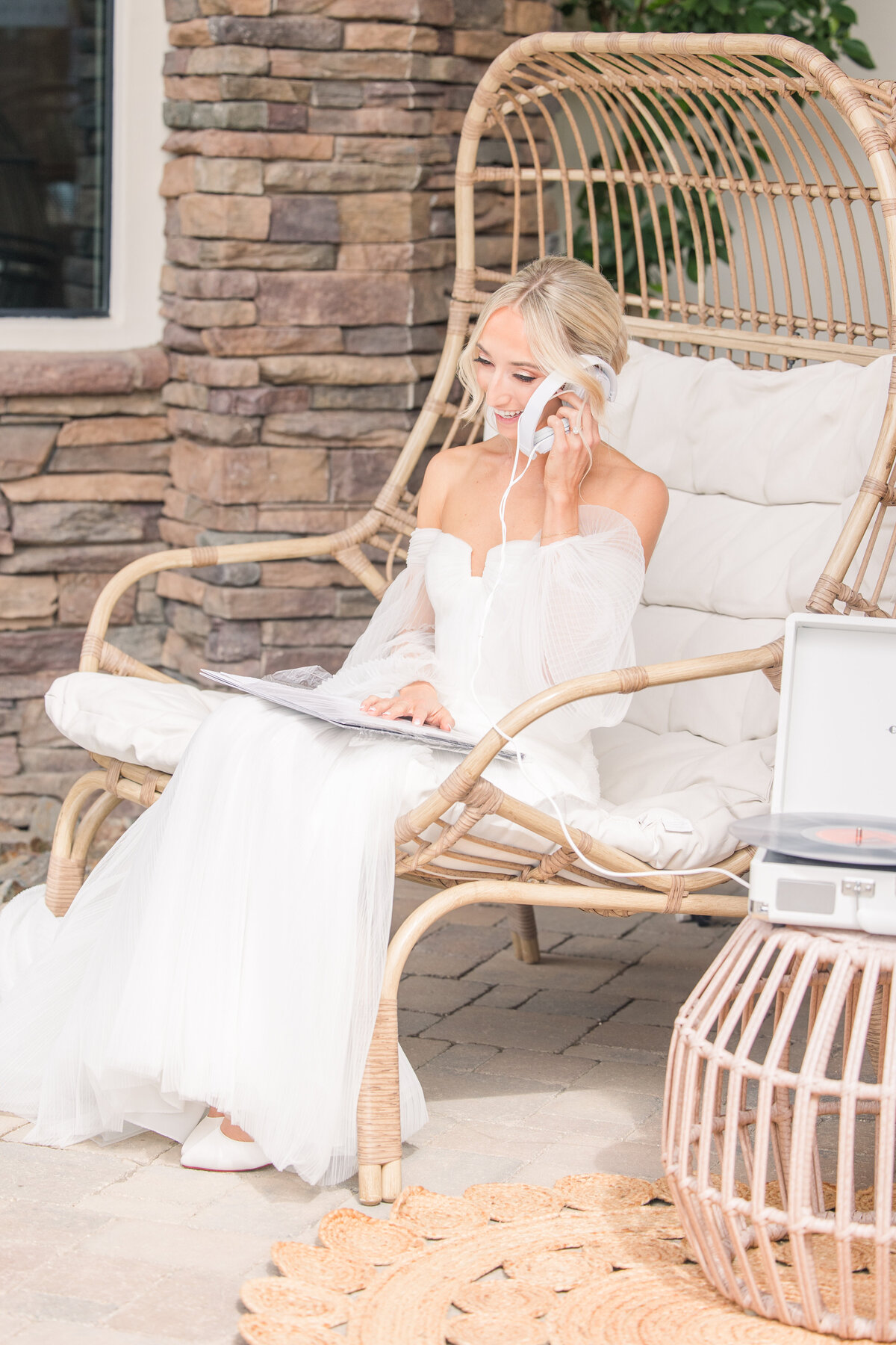 The Estate at Via Las Palmas Palm Springs Light and airy spring wedding southern california wedding venue luxury photography-102