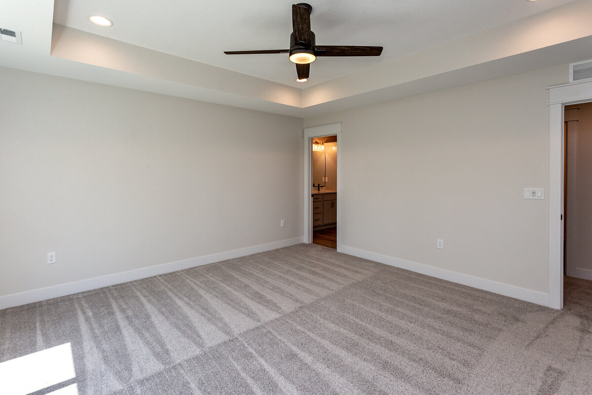 156 crossroads ct-25