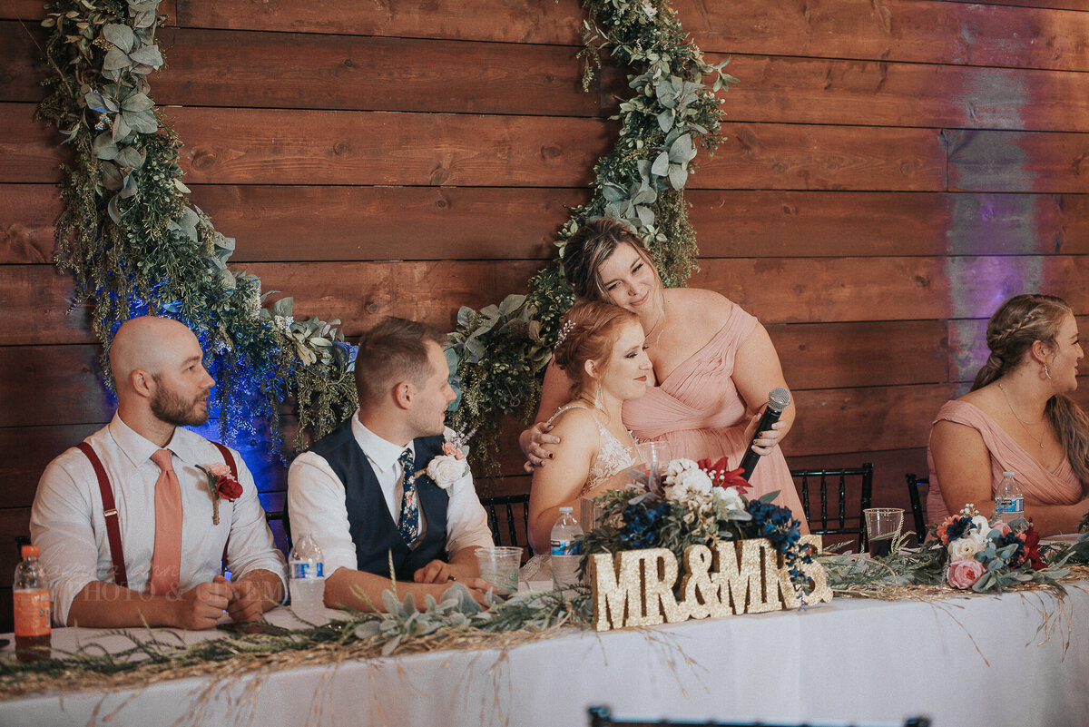 reception _ alaynna ann schwartz _ harpors vinyard _ iowa photographer _ playlife photography_0449