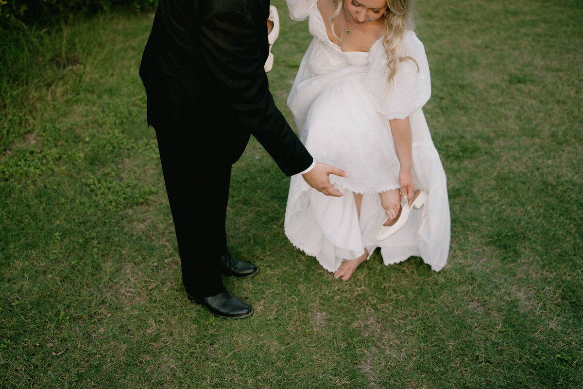 Chloe&ThomasWeddingPhotos_Sunset_AustinWeddingPhotographer_HereafterFilms-2