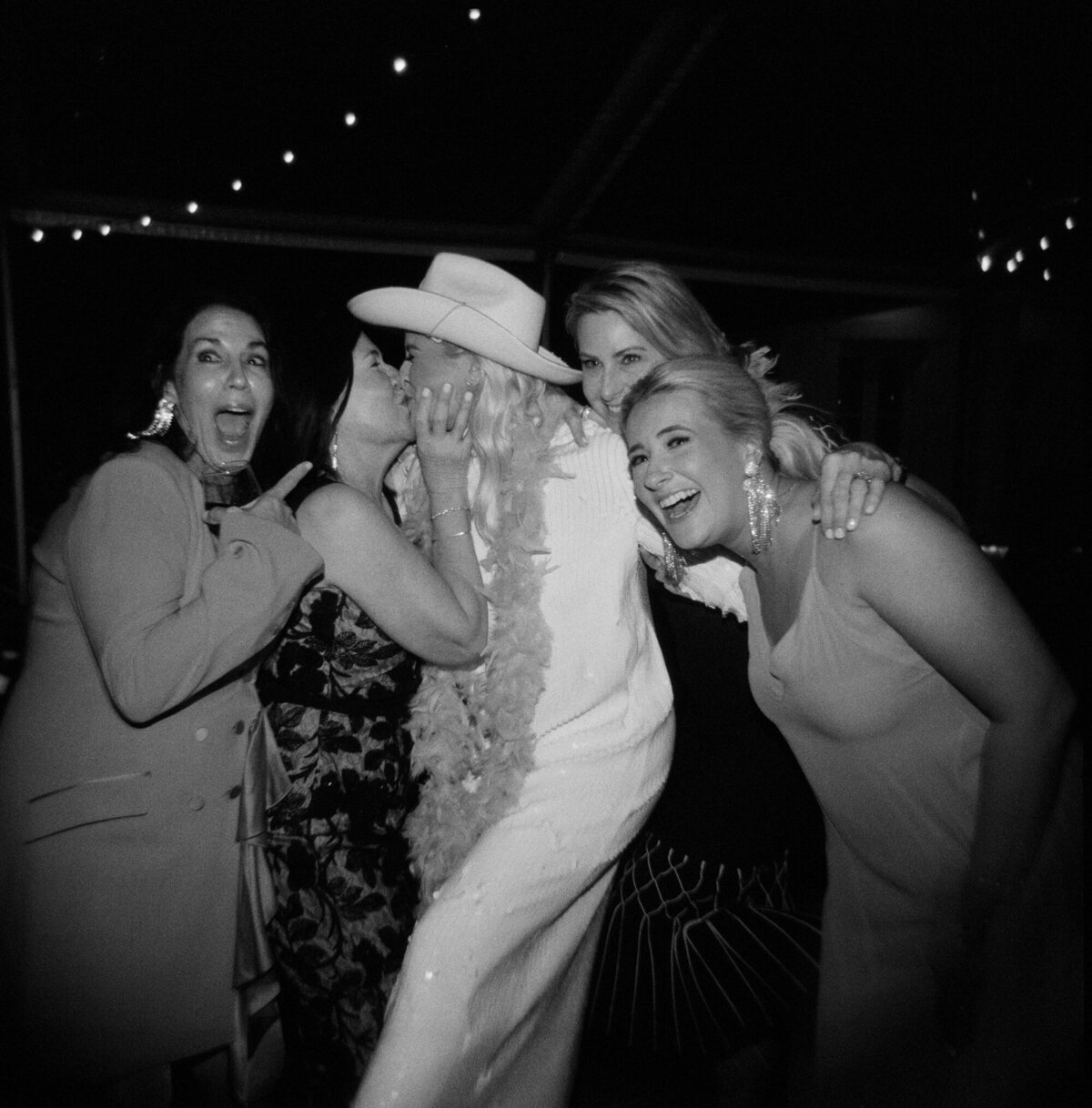Real-Genuine-Wedding-Moments-Lance-Nicoll-105