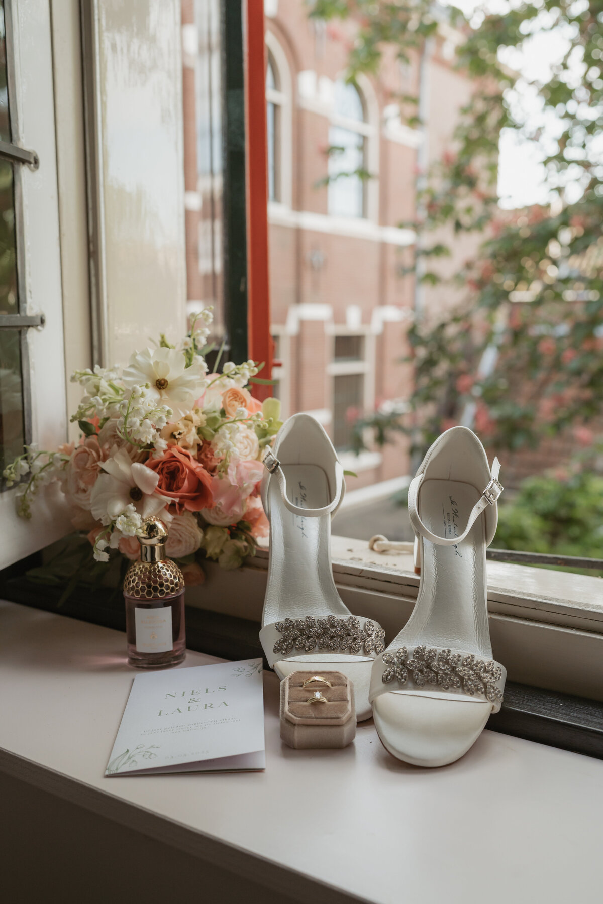 wedding-photographer-gouda-amsterdam-couple-photographer-amsterdam-inhosuecapture-1
