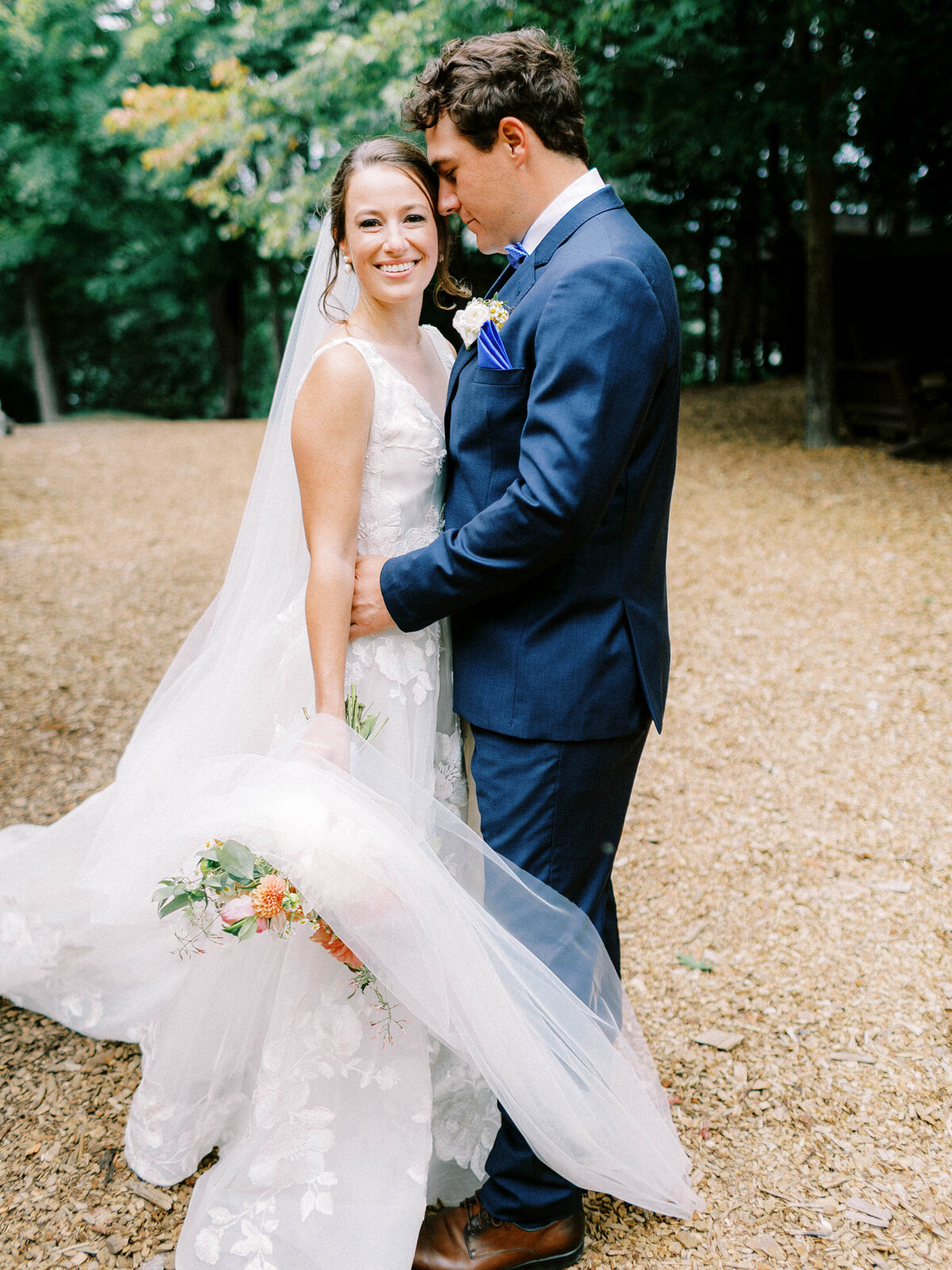 Vermont-Luxury-Wedding-Photographer-Bride-Groom-Photos_187