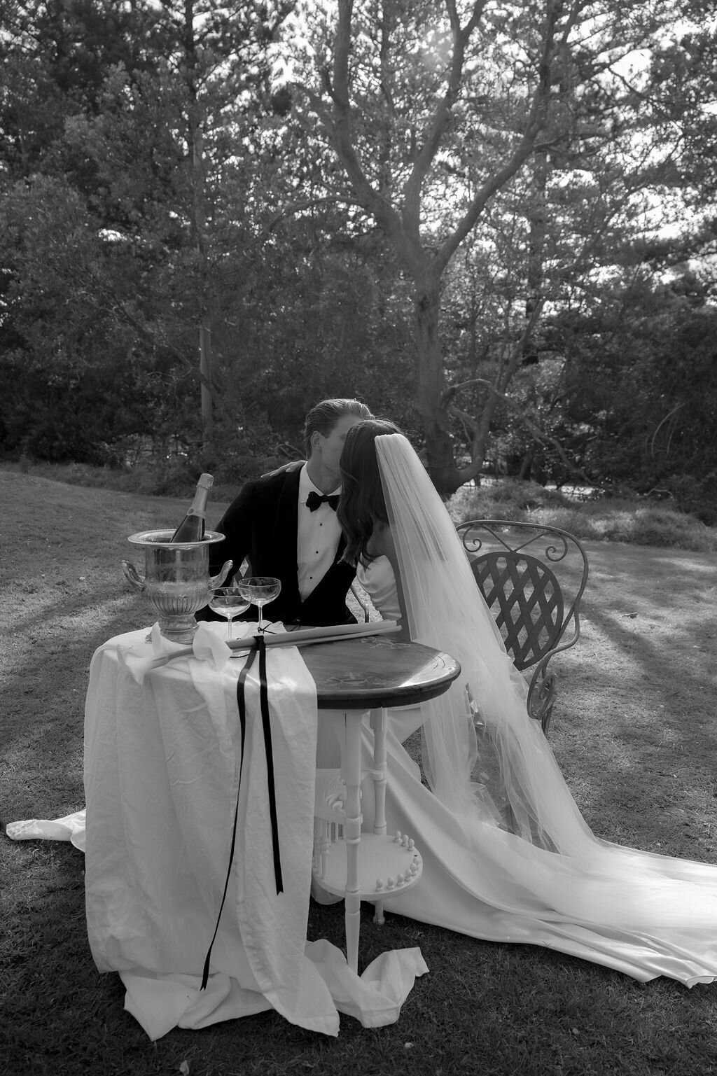 Ceremony_PennyMatt_Australia_Wedding_CaitlinJoyce_Photo-578