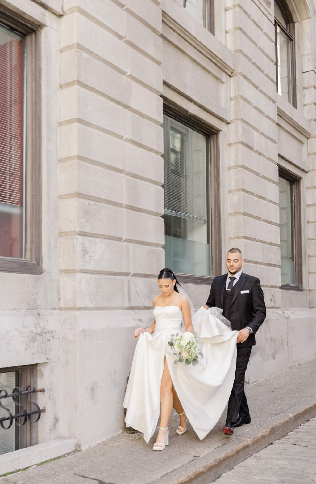 Old montreal editorial wedding photo | Montreal wedding photographer