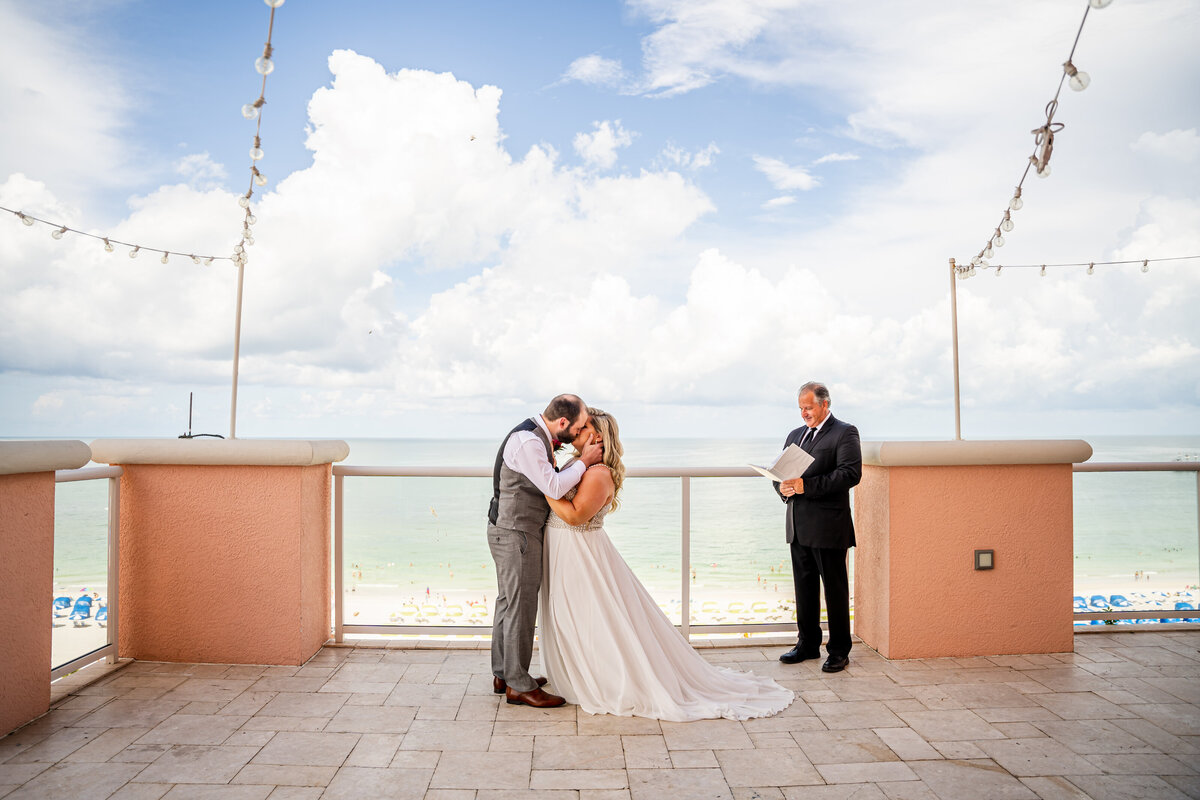 hyatt-clearwater-beach-florida-wedding-maddness-photography-02252