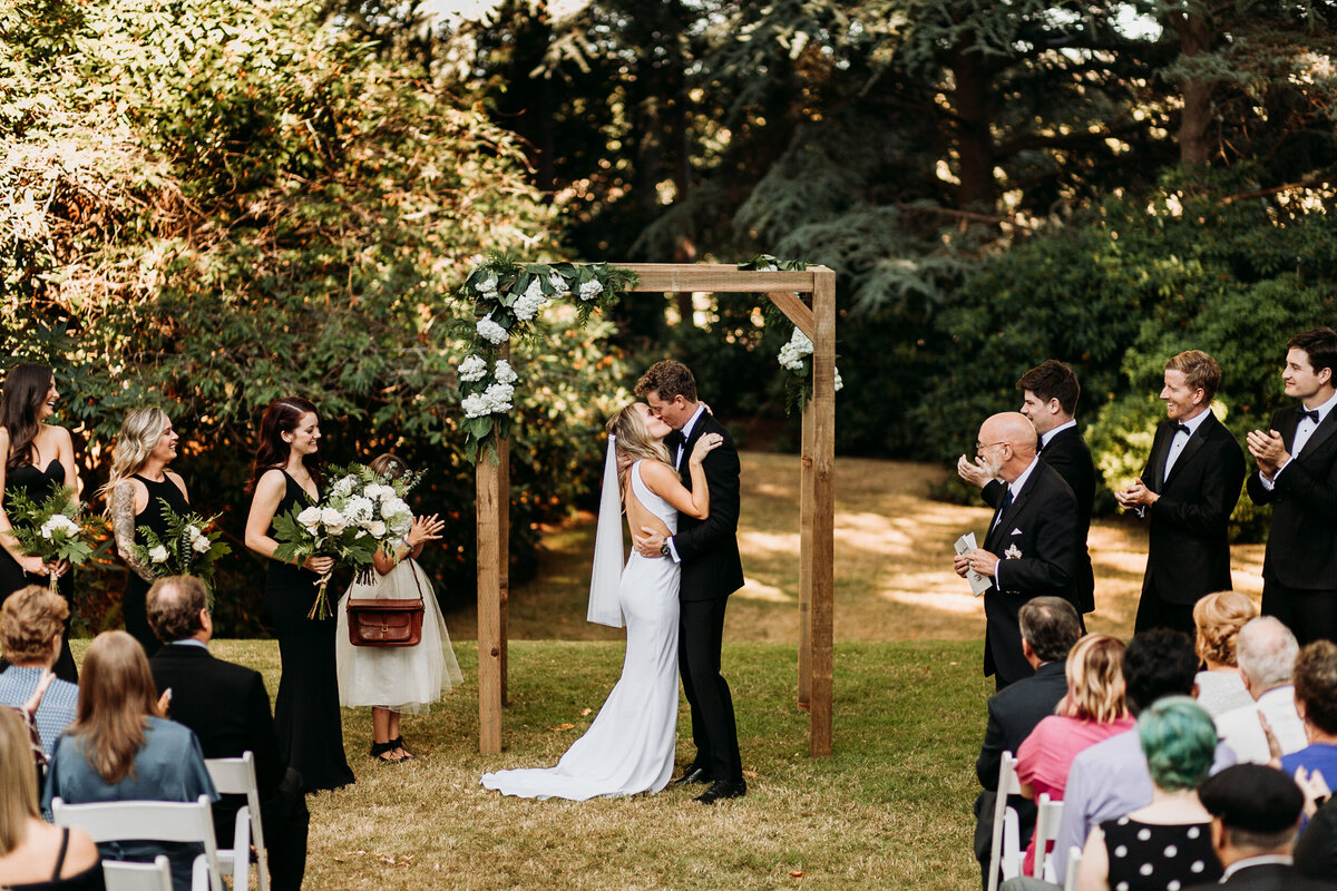 J&B-government-house-wedding-victoria-166