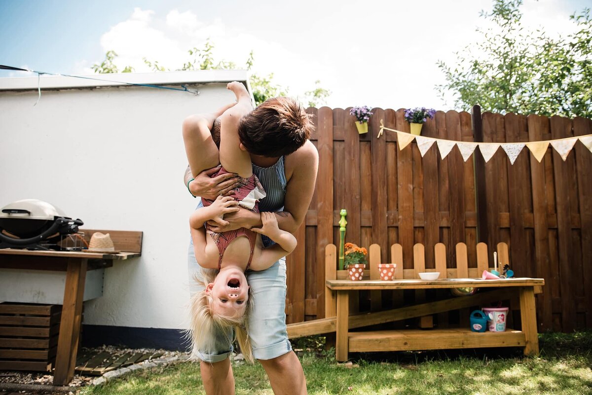 San Diego Lifestyle Family Photographer Backyard Play