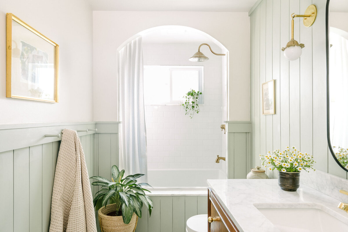 SIL & PARK - East Shoreland_Cleveland Interior Designer - Home Design Renovation Kitchen Bathroom Custom Interior - 11