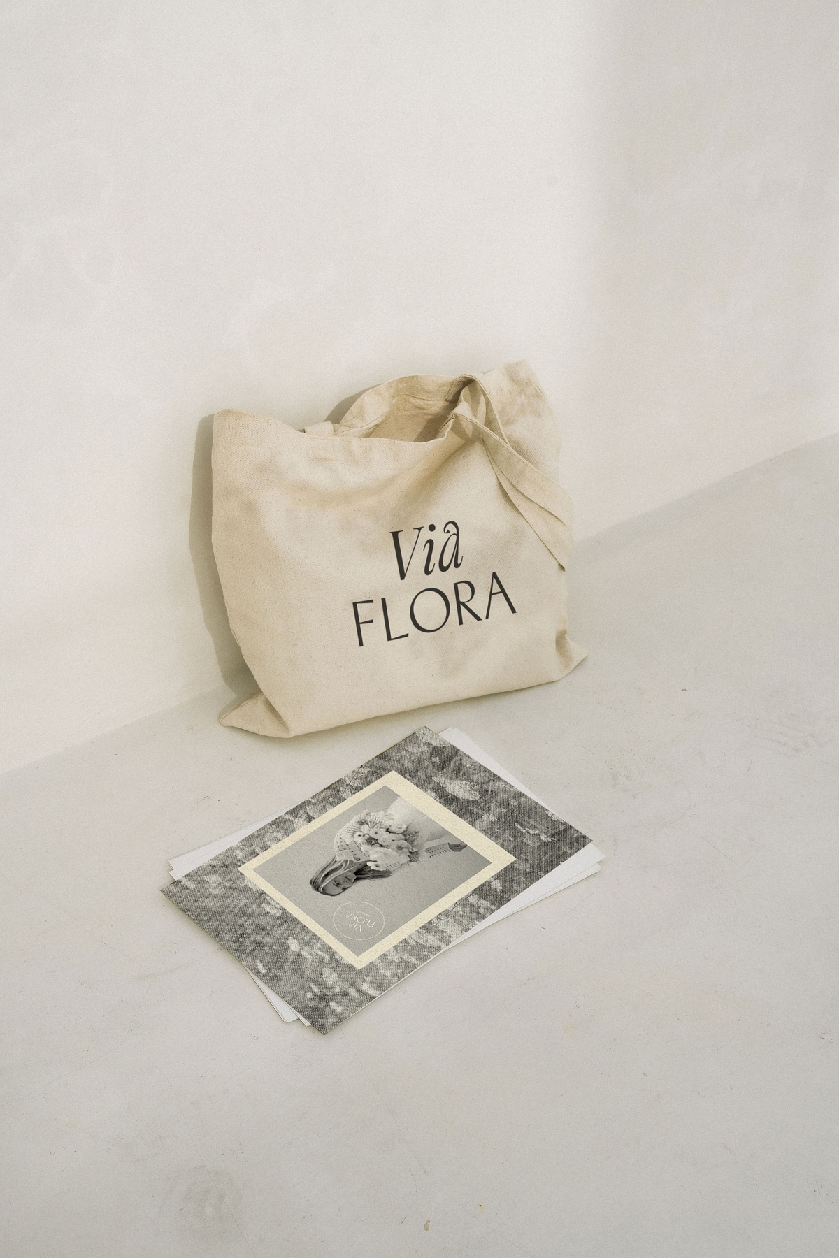 Via-Flora-Bag-and-Magazine-Mockup